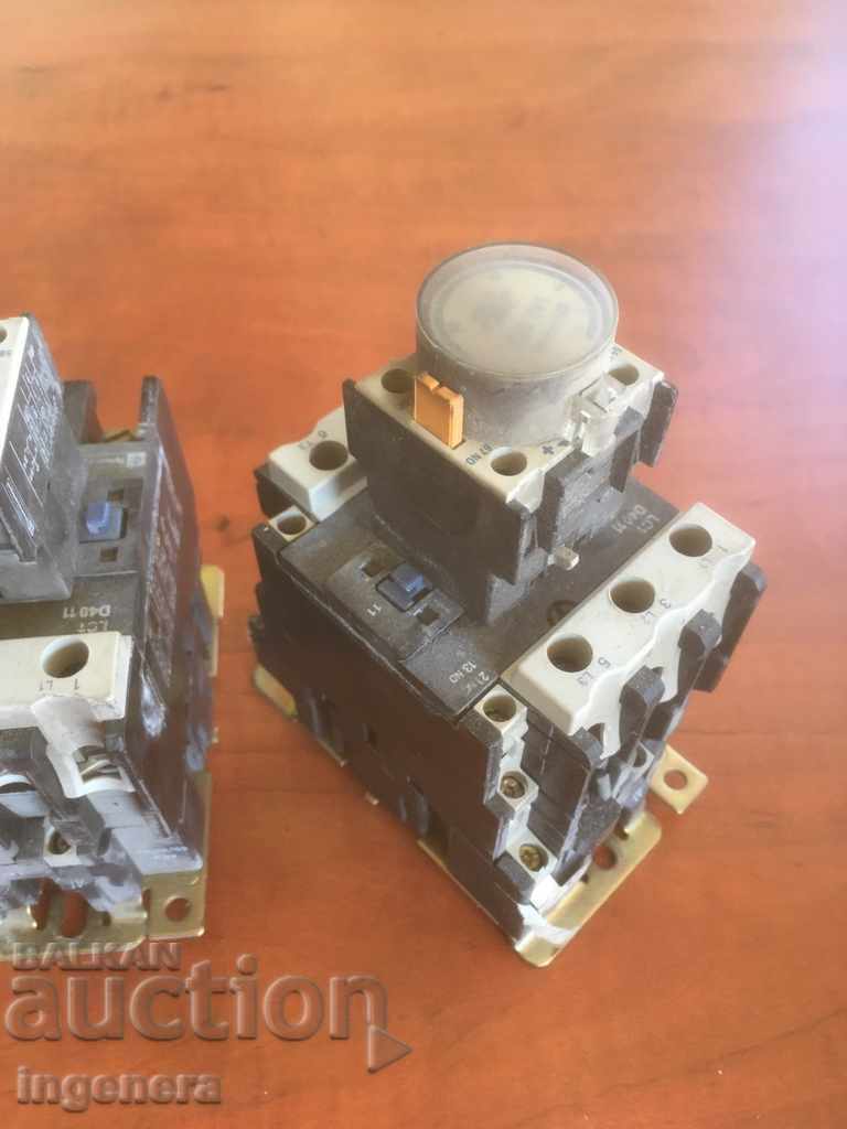 Auction CONTACTOR 60 A WITH PROTECTION FOR USE OR SCRAP-2 PCS Auction CONTACTOR 60 A WITH PROTECTION FOR USE OR SCRAP-2 PCS