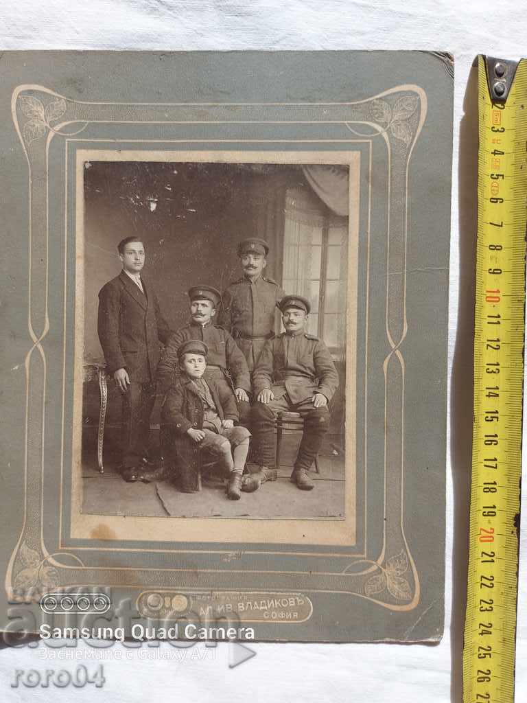 Аукцион СТАРА ВОЕННА ФОТОГРАФИЯ - КАРТОН Аукцион СТАРА ВОЕННА ФОТОГРАФИЯ - КАРТОН