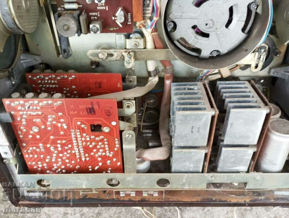 Old reel stereo tape recorder - 6 Old reel stereo tape recorder - 6