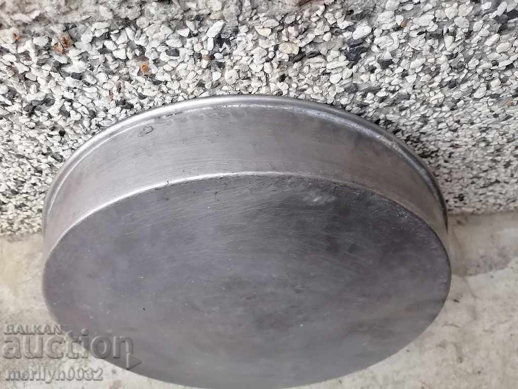 Delivery of Baked tray, copper pot, baker, sahane, honey, pan, tass Delivery of Baked tray, copper pot, baker, sahane, honey, pan, tass