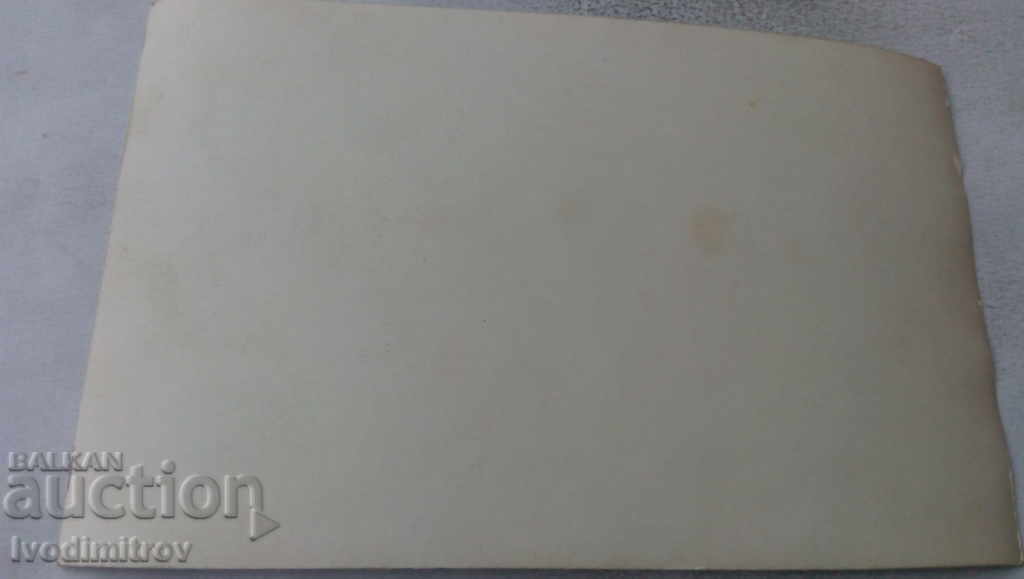 Снимка Офицери и войници с цена € 1.87 | 3.66 лв.