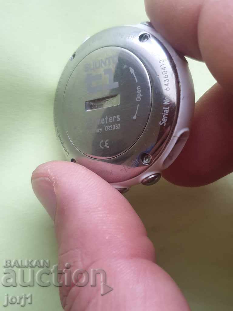Auction  suunto watch