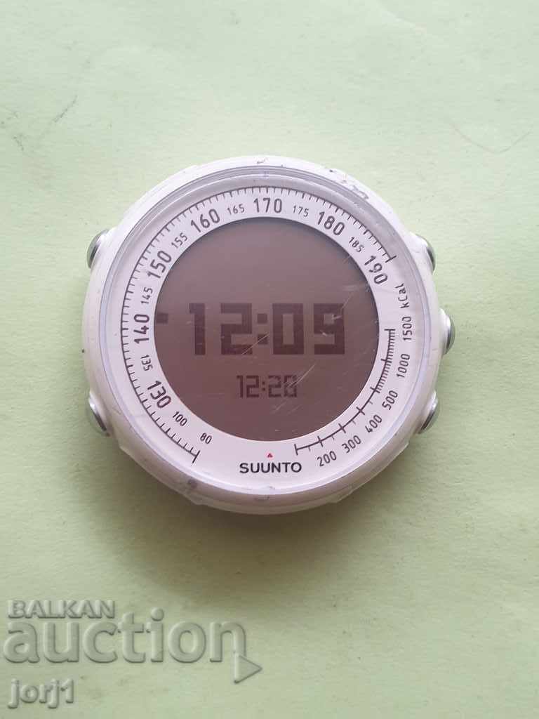 Delivery of suunto watch