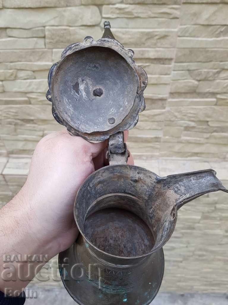 Delivery of Rare Turkish Ottoman coffee pot, 19th century. Delivery of Rare Turkish Ottoman coffee pot, 19th century.