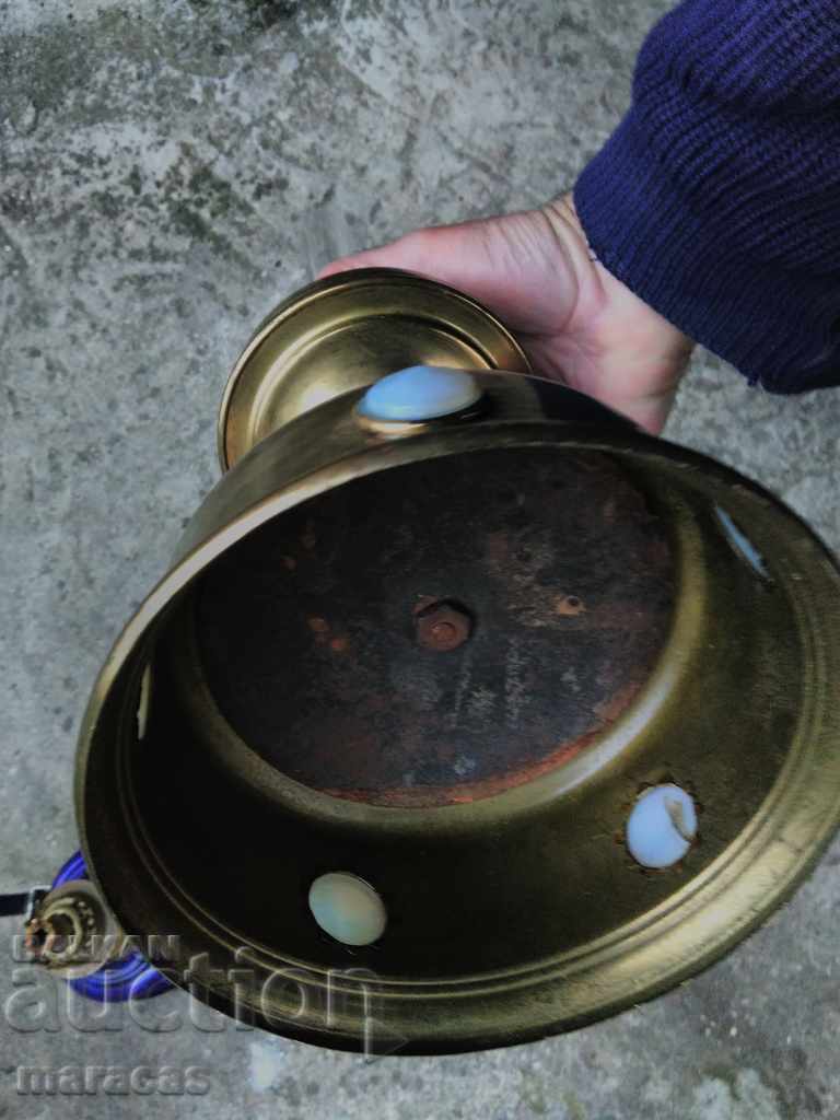 Delivery of Old gas lamps Delivery of Old gas lamps