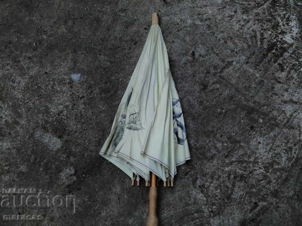 Veche umbrelă retro Veche umbrelă retro