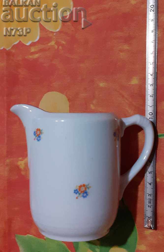 STARA PORCELANOVA CABINET. - 6