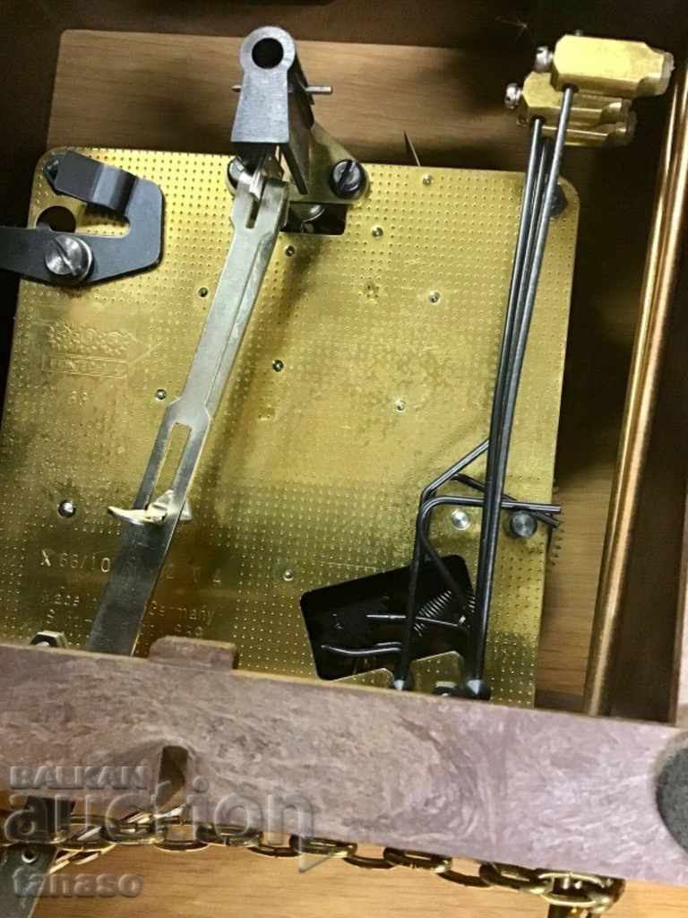 Livrarea Ceas de perete german vechi SBS Feintechnik Livrarea Ceas de perete german vechi SBS Feintechnik