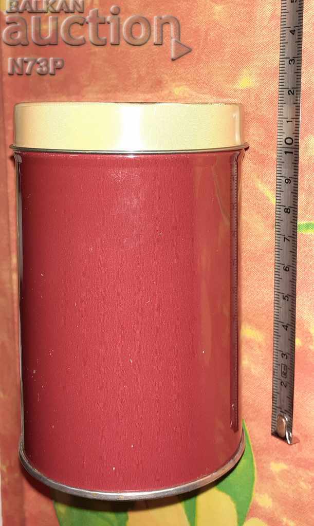 OLD METAL BOX. COLLECTION. - 5 OLD METAL BOX. COLLECTION. - 5