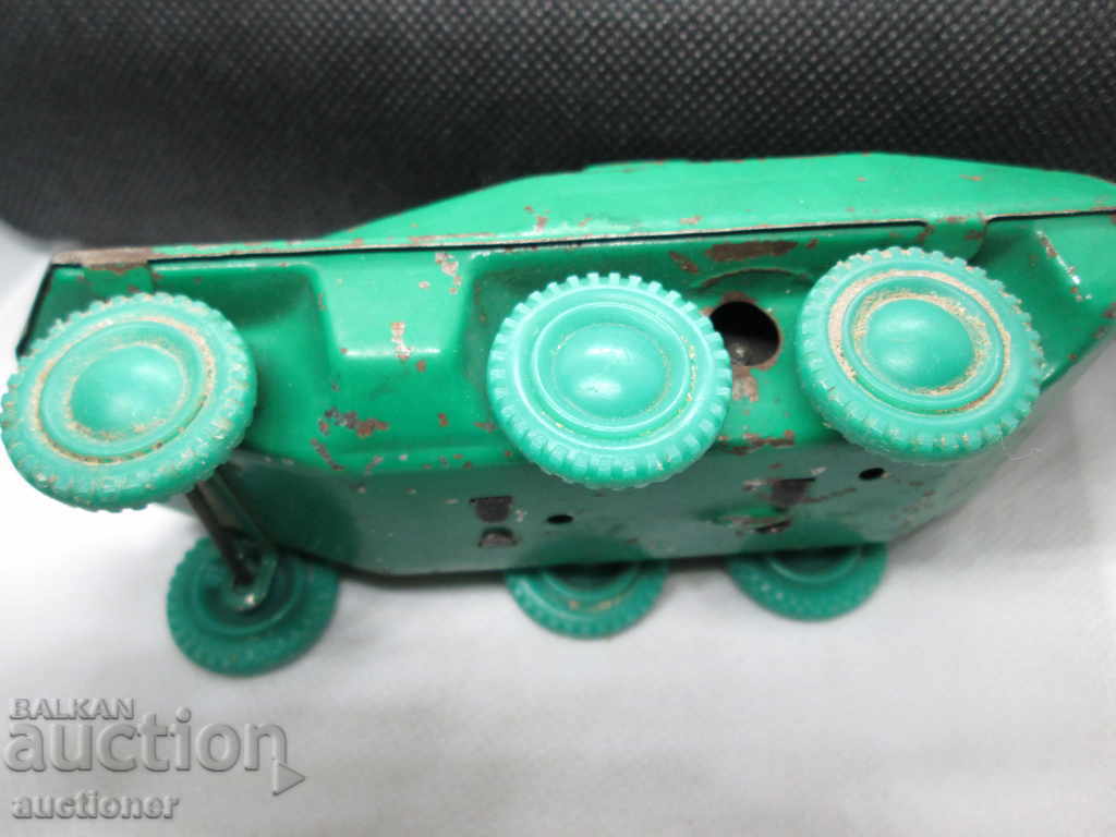 OLD METAL TOY TANK-60S - 7 OLD METAL TOY TANK-60S - 7
