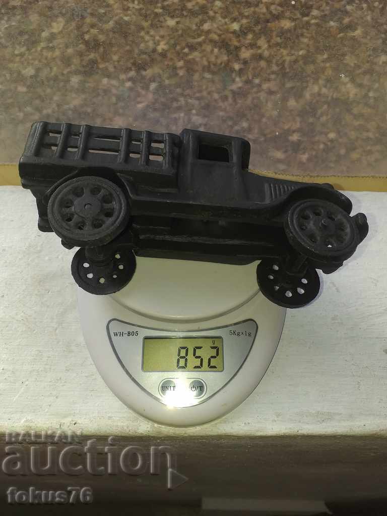 Auction Truck cast iron figure figurine Auction Truck cast iron figure figurine