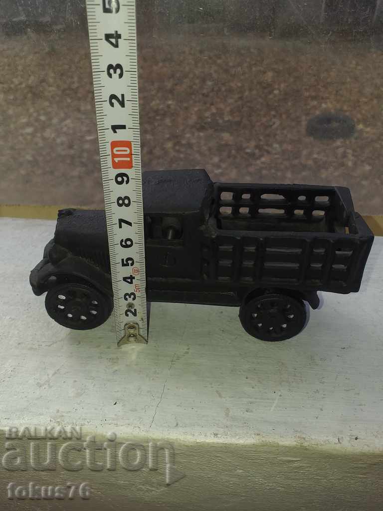 Truck cast iron figure figurine - 6 Truck cast iron figure figurine - 6
