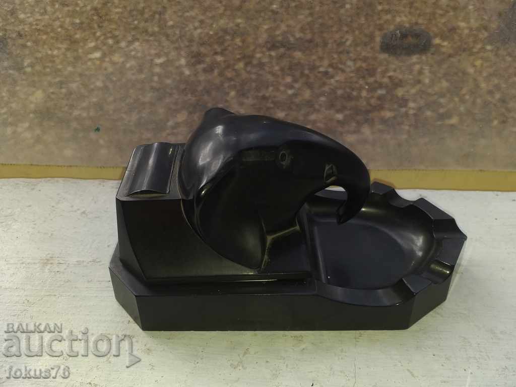 Bakelite ashtray Gummon elephant head + bonus cards with price 349.00 BGN | € 178.44 Bakelite ashtray Gummon elephant head + bonus cards with price 349.00 BGN | € 178.44