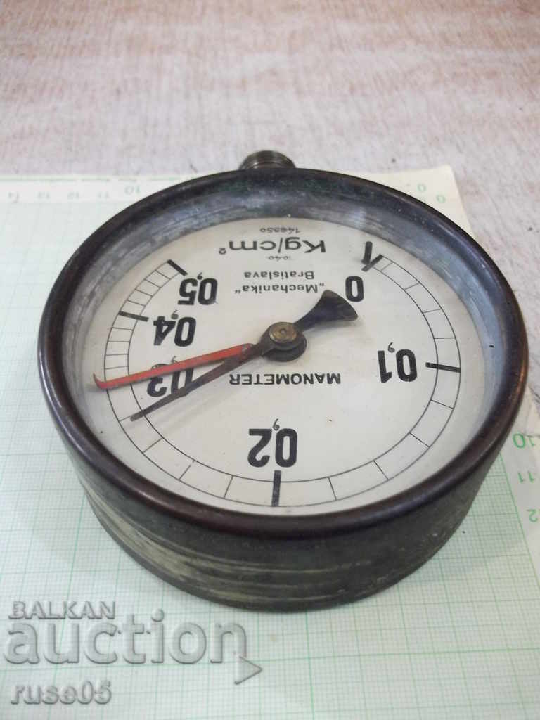 Delivery of Manometer "Mechanika - Bratislava" from the soc Delivery of Manometer "Mechanika - Bratislava" from the soc