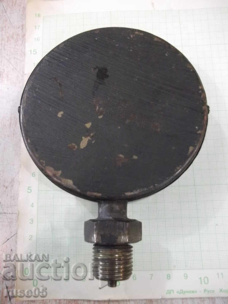 Manometer "Mechanika - Bratislava" from the soc - 6 Manometer "Mechanika - Bratislava" from the soc - 6