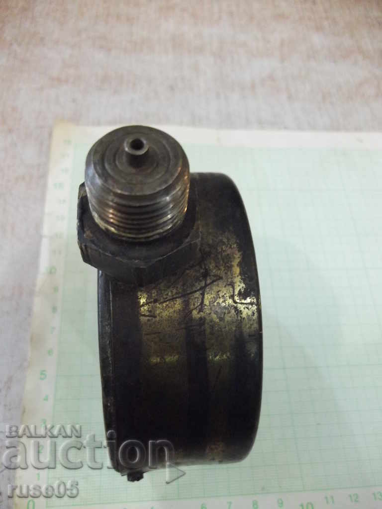 Manometer "Mechanika - Bratislava" from the soc - 7 Manometer "Mechanika - Bratislava" from the soc - 7