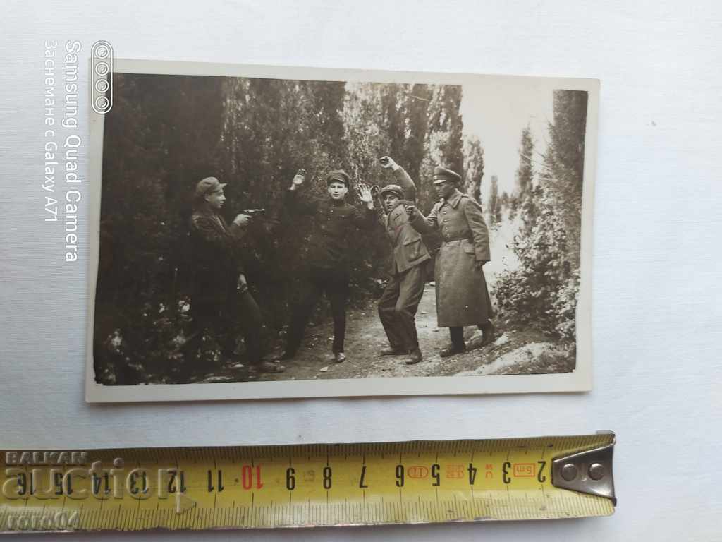 Delivery of HANDS UP