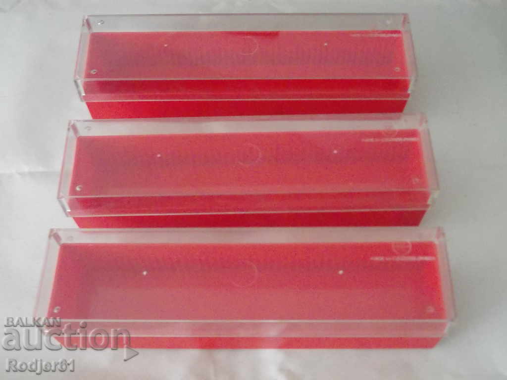 for photo enthusiasts - slide boxes with price 12.00 BGN | € 6.14 for photo enthusiasts - slide boxes with price 12.00 BGN | € 6.14