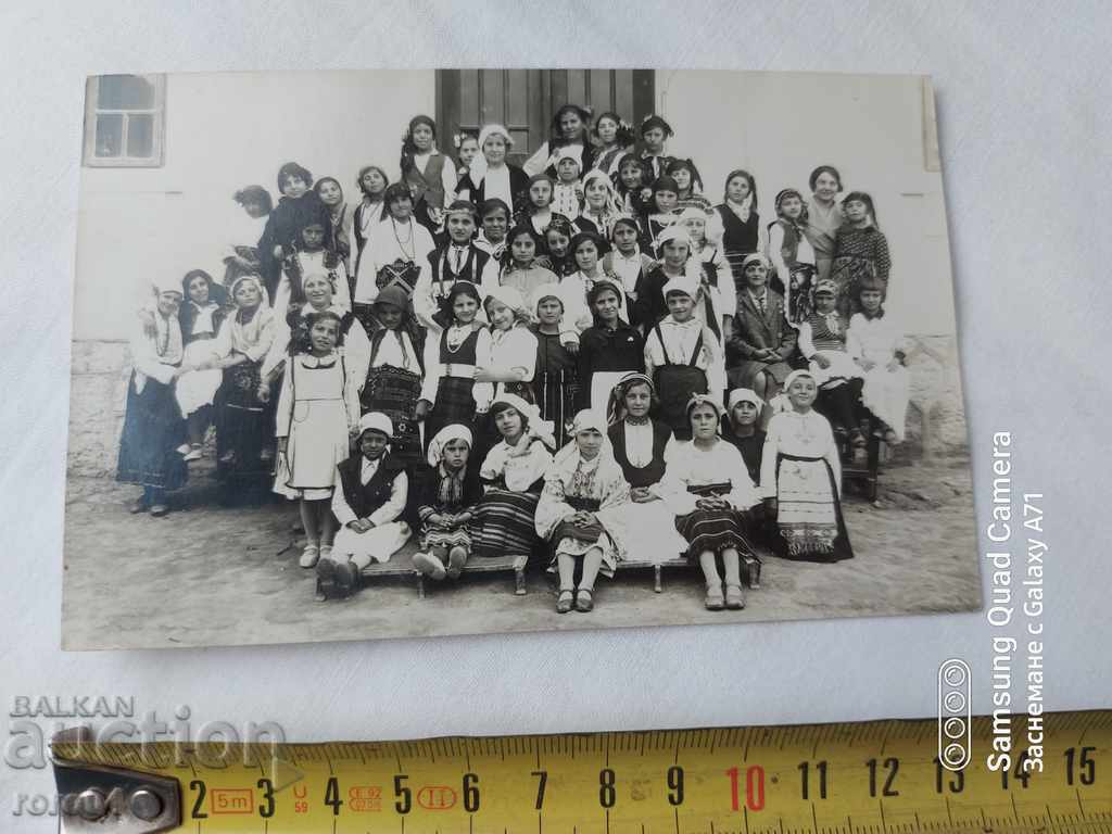 Auction  CARRIERS - CHILDREN