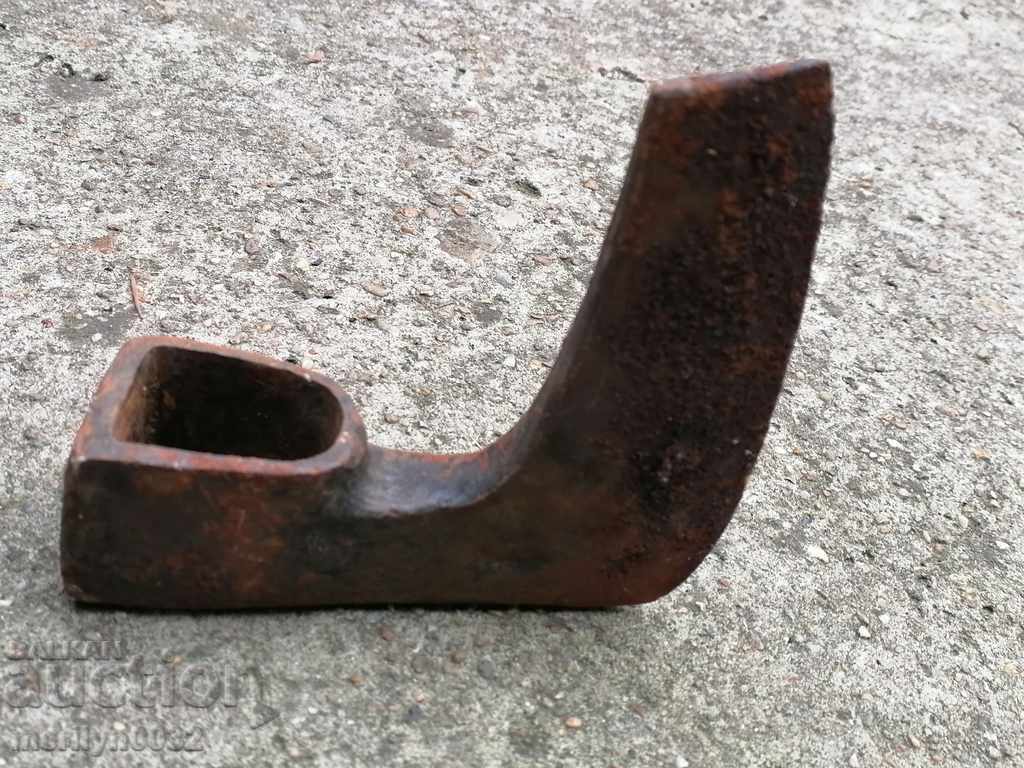 Delivery of An old ax shaft tool wrought iron