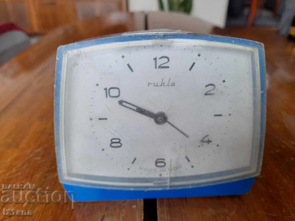Old clock, Ruhla alarm clock with price 5.00 BGN | € 2.56 Old clock, Ruhla alarm clock with price 5.00 BGN | € 2.56