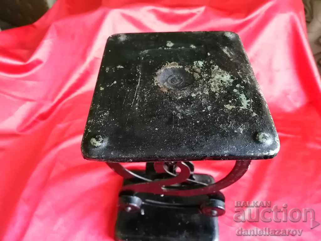 Delivery of Antique Postal Scale, Kantar 1900.