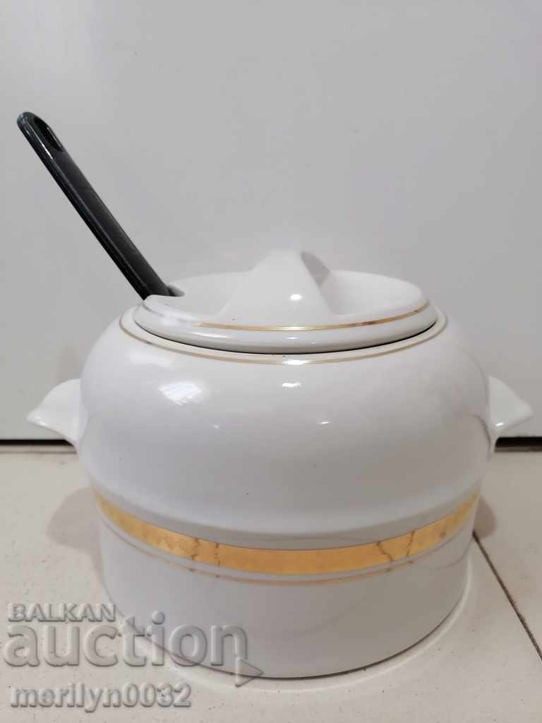 Kitchen court tureen 60s real socialism PRC with price 54.00 BGN | € 27.61 Kitchen court tureen 60s real socialism PRC with price 54.00 BGN | € 27.61