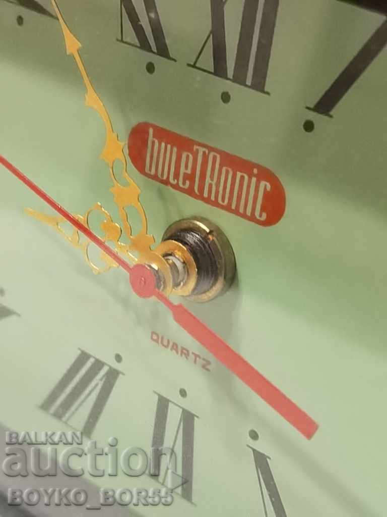 Super Collector's Award Clock from Soca 1984 - 6 Super Collector's Award Clock from Soca 1984 - 6