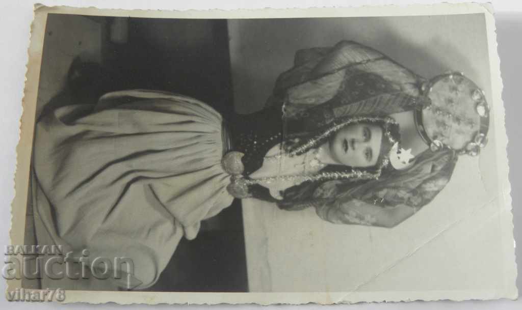 CARD with price 19.99 BGN | € 10.22 CARD with price 19.99 BGN | € 10.22