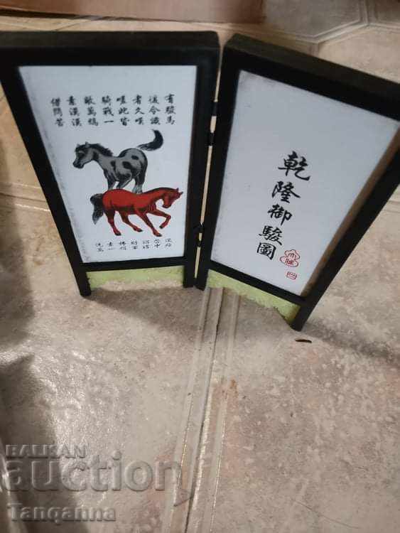 Chinese screens, menus with price 80.00 BGN | € 40.90