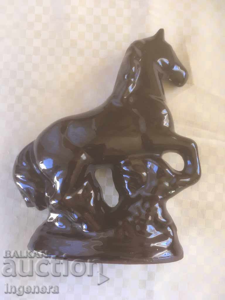 TROYAN CERAMICS FROM THE 70'S SOUVENIR KON GLECH - 6 TROYAN CERAMICS FROM THE 70'S SOUVENIR KON GLECH - 6