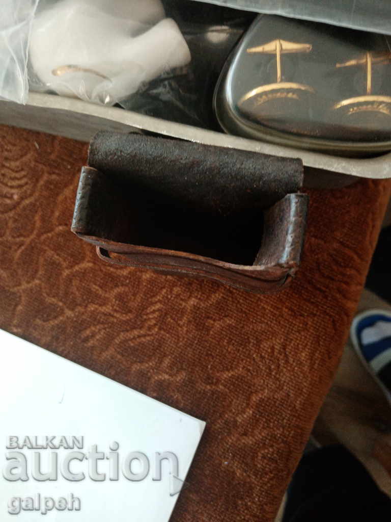 LEATHER CIGARETTE CASE - from BGN 3 - 7 LEATHER CIGARETTE CASE - from BGN 3 - 7