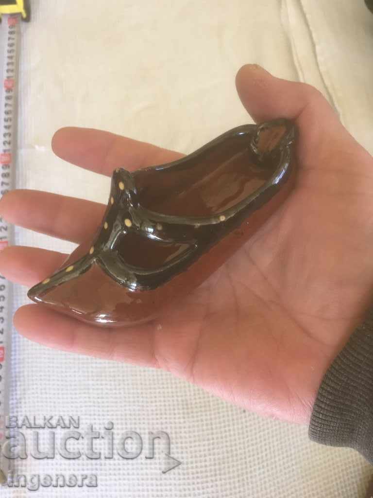 Auction TROYAN CERAMICS FROM THE 70'S ASHTRAY CRAVUL GLECH Auction TROYAN CERAMICS FROM THE 70'S ASHTRAY CRAVUL GLECH