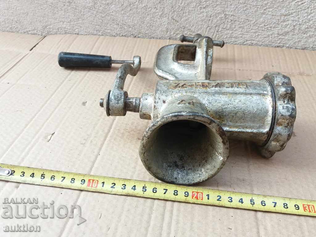 HAND MEAT GRINDER - COMPLETE SET - EXCELLENT WITH MARKING - 5 HAND MEAT GRINDER - COMPLETE SET - EXCELLENT WITH MARKING - 5