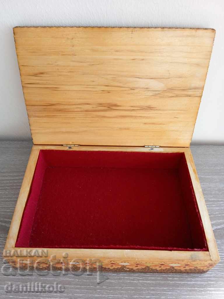 * $ * Y * $ * BEAUTIFUL WOODEN BOX PYROGRAPHED - COAT OF ARMS * $ * Y * $ * - 6 * $ * Y * $ * BEAUTIFUL WOODEN BOX PYROGRAPHED - COAT OF ARMS * $ * Y * $ * - 6