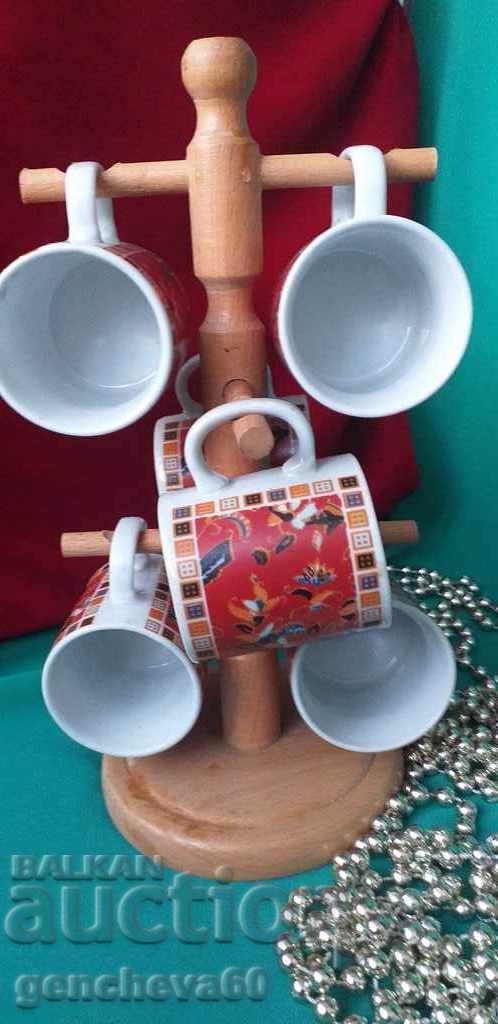 Beautiful painted coffee mugs with wooden stand - 6 Beautiful painted coffee mugs with wooden stand - 6