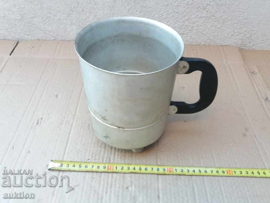 Auction  RUSSIAN ELECTRIC KETTLE FOR HEATING MILK