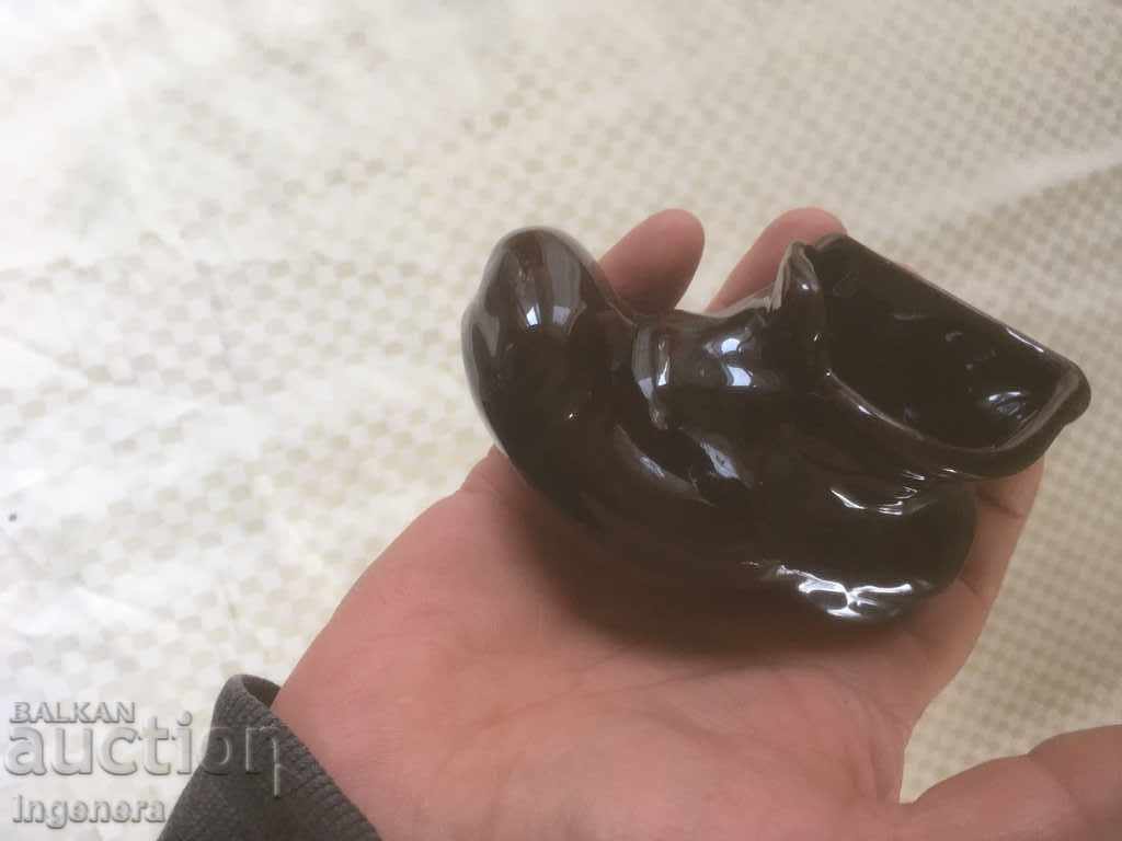 CERAMICA TROYAN DIN ANII 70 SOUVENIR SHOE GLUCK cu preț 8.00 BGN | € 4.09