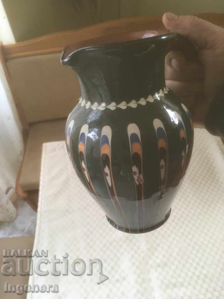 TROYAN CERAMICS FROM THE 70'S JUGS GREAT GLUE BEAUTY