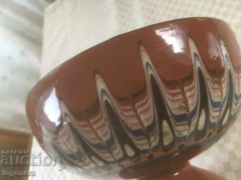 Delivery of TROYAN CERAMICS FROM THE 70'S FRUITTER SALATIER GLUC Delivery of TROYAN CERAMICS FROM THE 70'S FRUITTER SALATIER GLUC