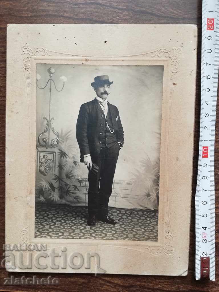 Παλιά φωτογραφία από χαρτόνι - Βούλγαρος μετανάστης Αμερική με τιμή 100.00 BGN | € 51.13 Παλιά φωτογραφία από χαρτόνι - Βούλγαρος μετανάστης Αμερική με τιμή 100.00 BGN | € 51.13