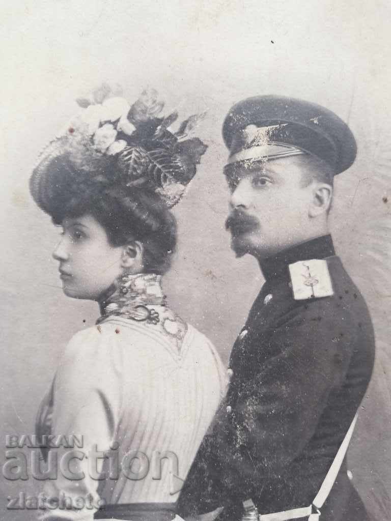 Delivery of Old cardboard photo - Luka Vankov