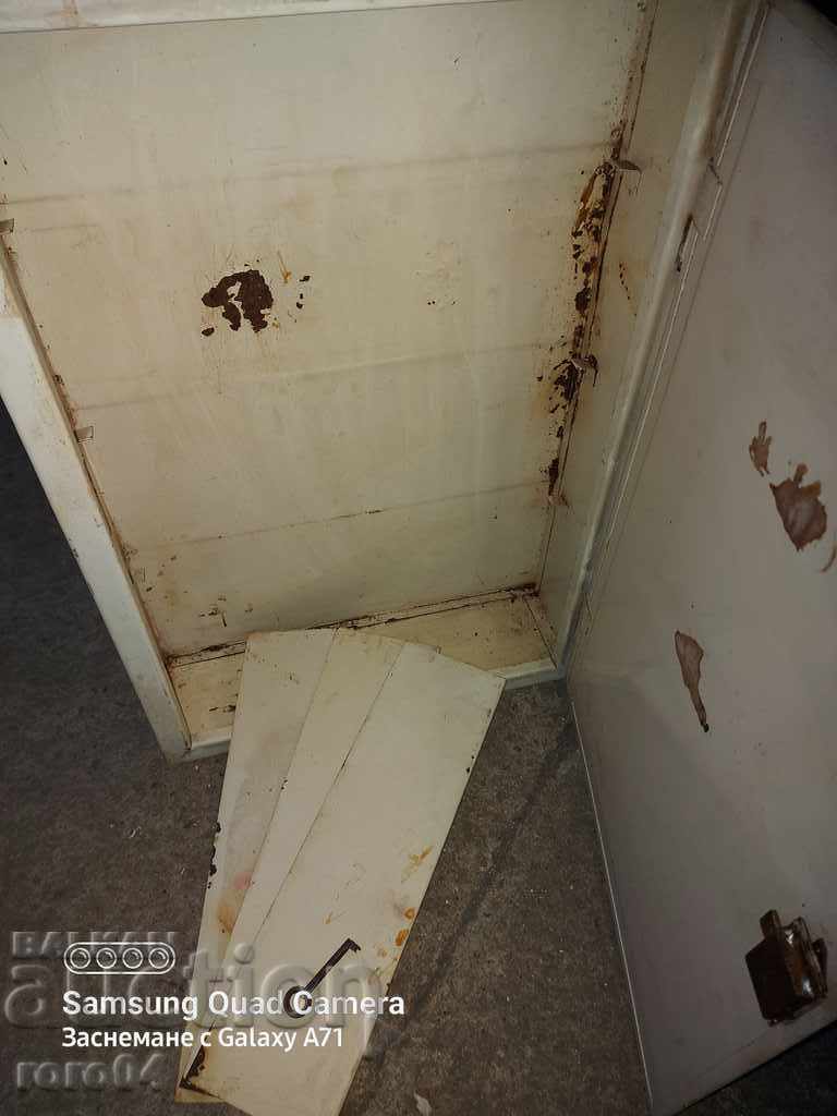OLD MEDICAL METAL CABINET - 7 OLD MEDICAL METAL CABINET - 7