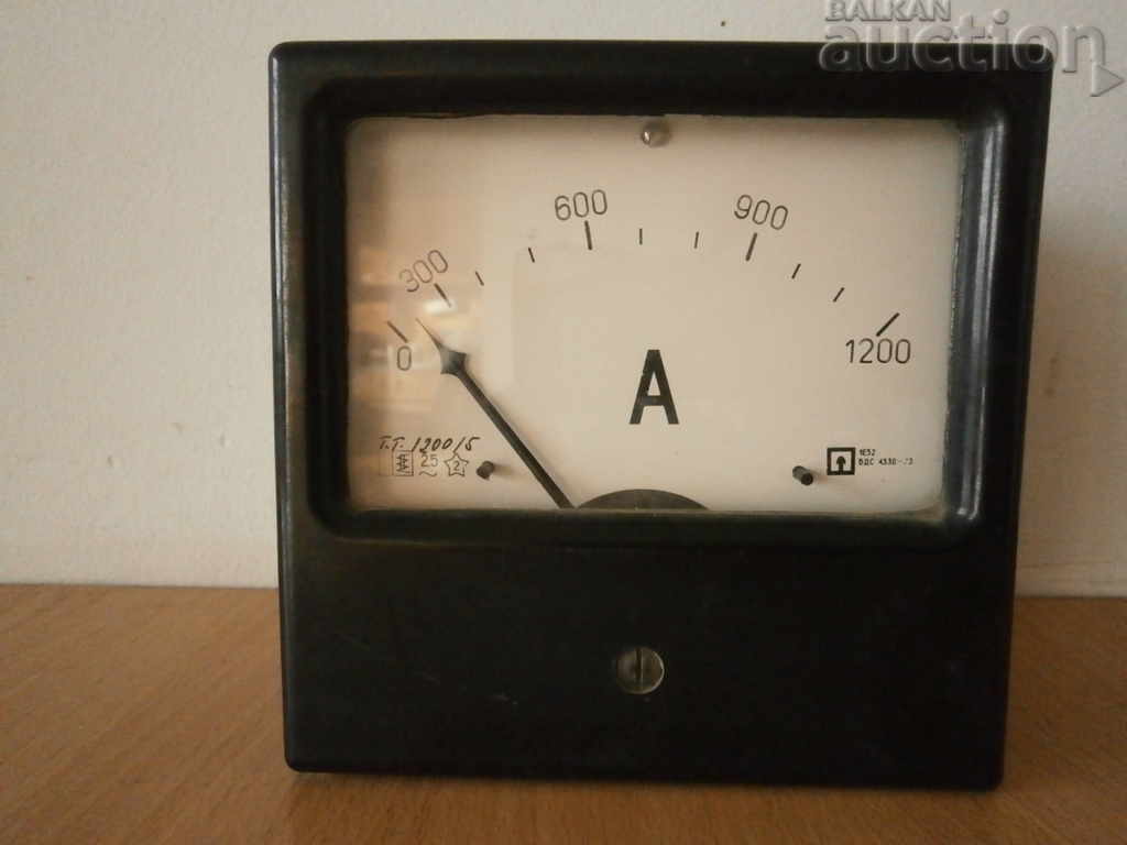 Auction  vintage large bakelite measuring instrument retro vintage