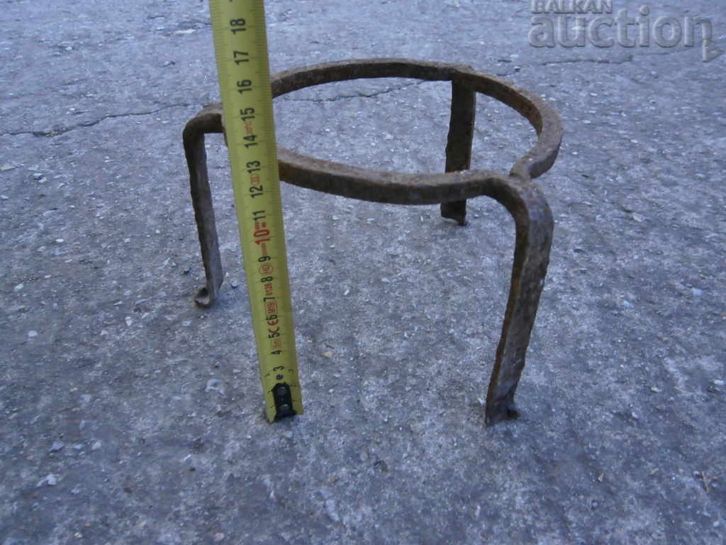 Saek, pistachio, wrought iron, hearth - 6 Saek, pistachio, wrought iron, hearth - 6