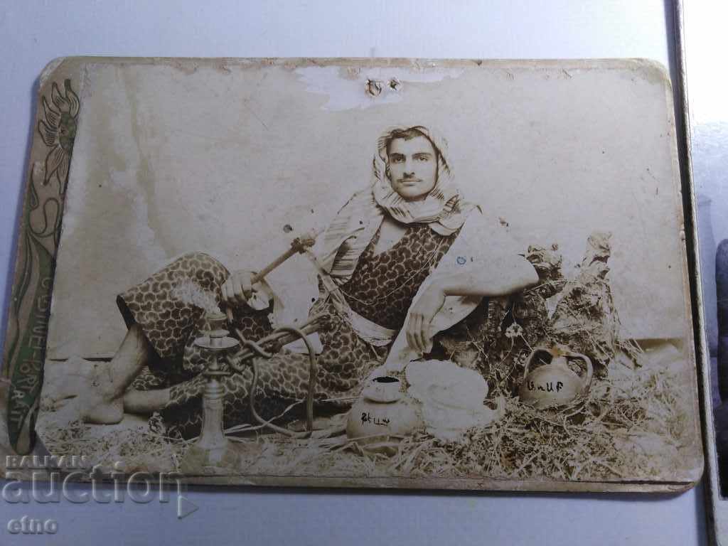 3 ISSUES OF ROYAL PICTURES CARDBOARD with price 35.00 BGN | € 17.90 3 ISSUES OF ROYAL PICTURES CARDBOARD with price 35.00 BGN | € 17.90