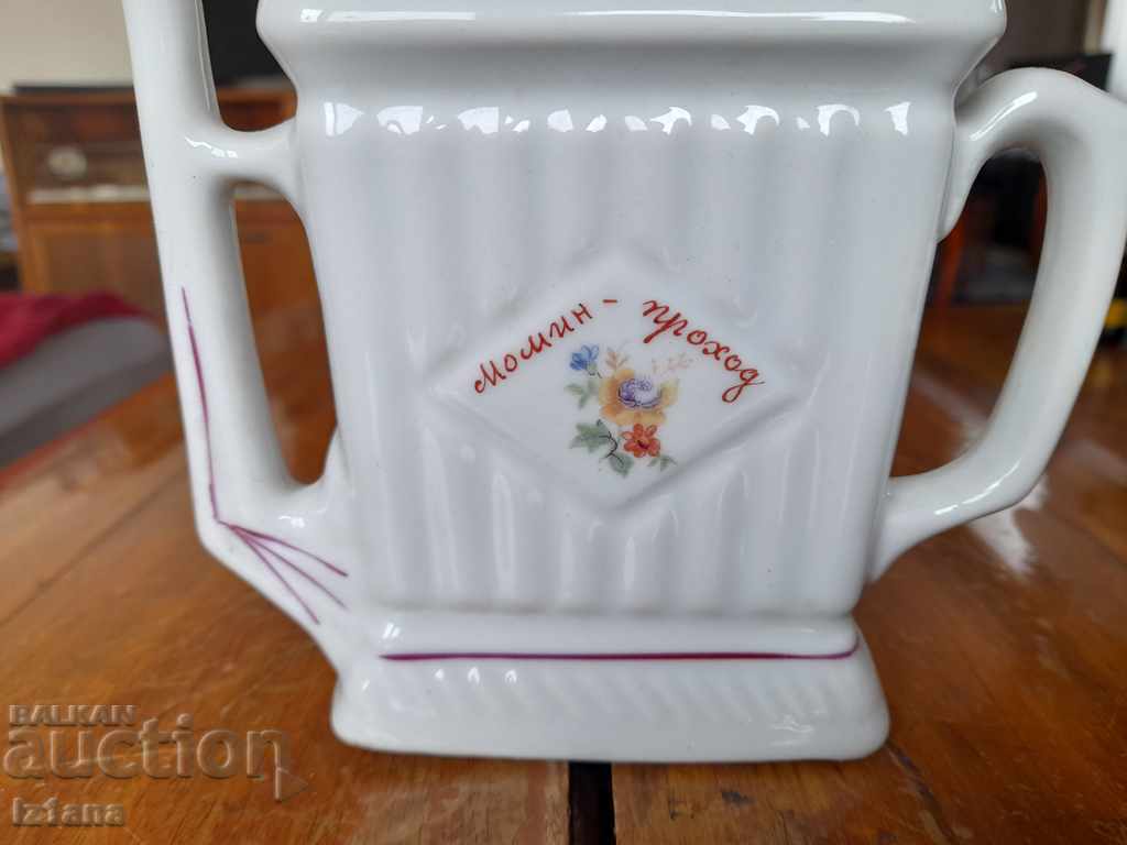 Old porcelain pavour, pavurche with price 18.00 BGN | € 9.20 Old porcelain pavour, pavurche with price 18.00 BGN | € 9.20