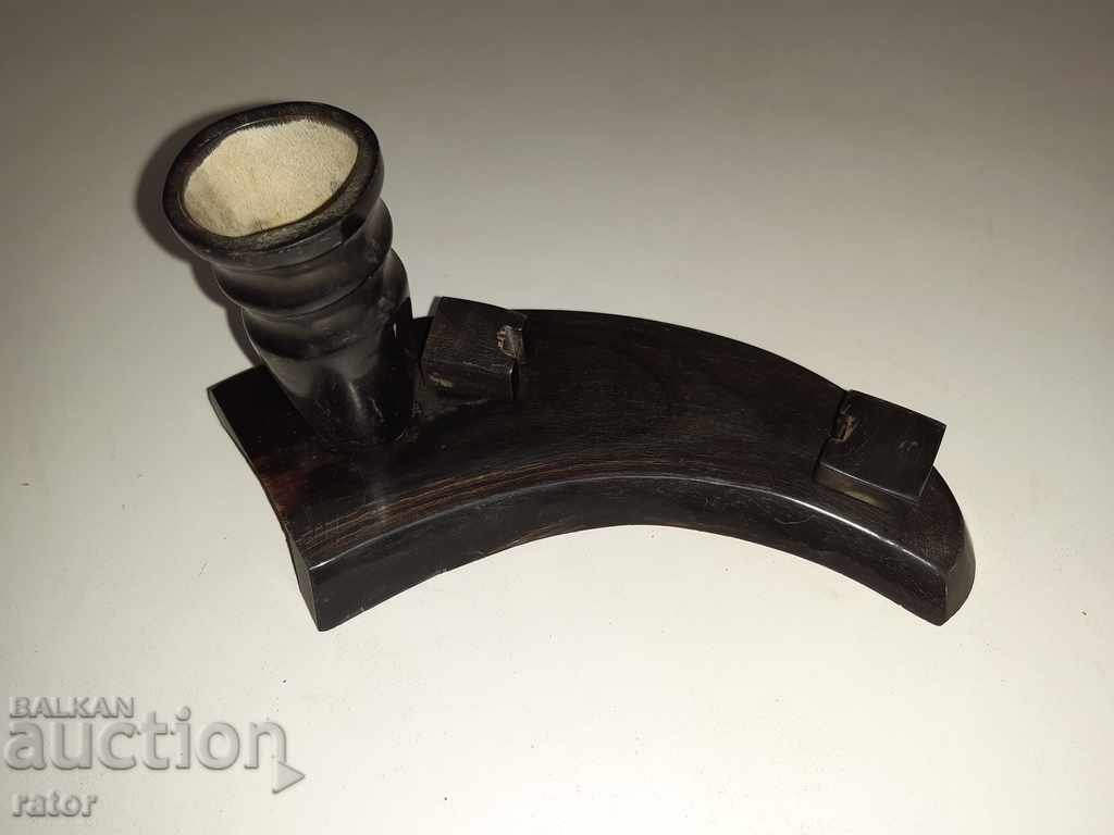 Delivery of Old horn figure - vase, photo stand, soc