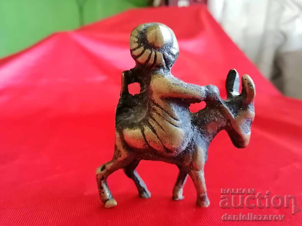 Mică sculptură din bronz NASTRADIN HODJA, statuetă cu preț € 38.00 | 74.32 BGN