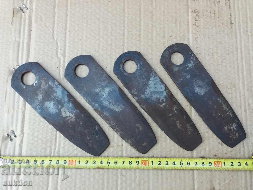 SET OF 4 MARKED CUTTERS, EXCELLENT TOOLS with price 9.99 BGN | € 5.11 SET OF 4 MARKED CUTTERS, EXCELLENT TOOLS with price 9.99 BGN | € 5.11